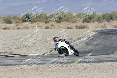 media/Dec-07-2025-CVMA (Sun) [[3e7d2de5dc]]/Race 9-Formula UL Shootout/